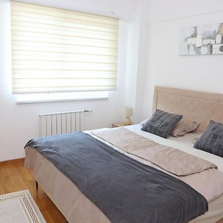 טוזלה Apartment Cecovic - Mellain מראה חיצוני תמונה